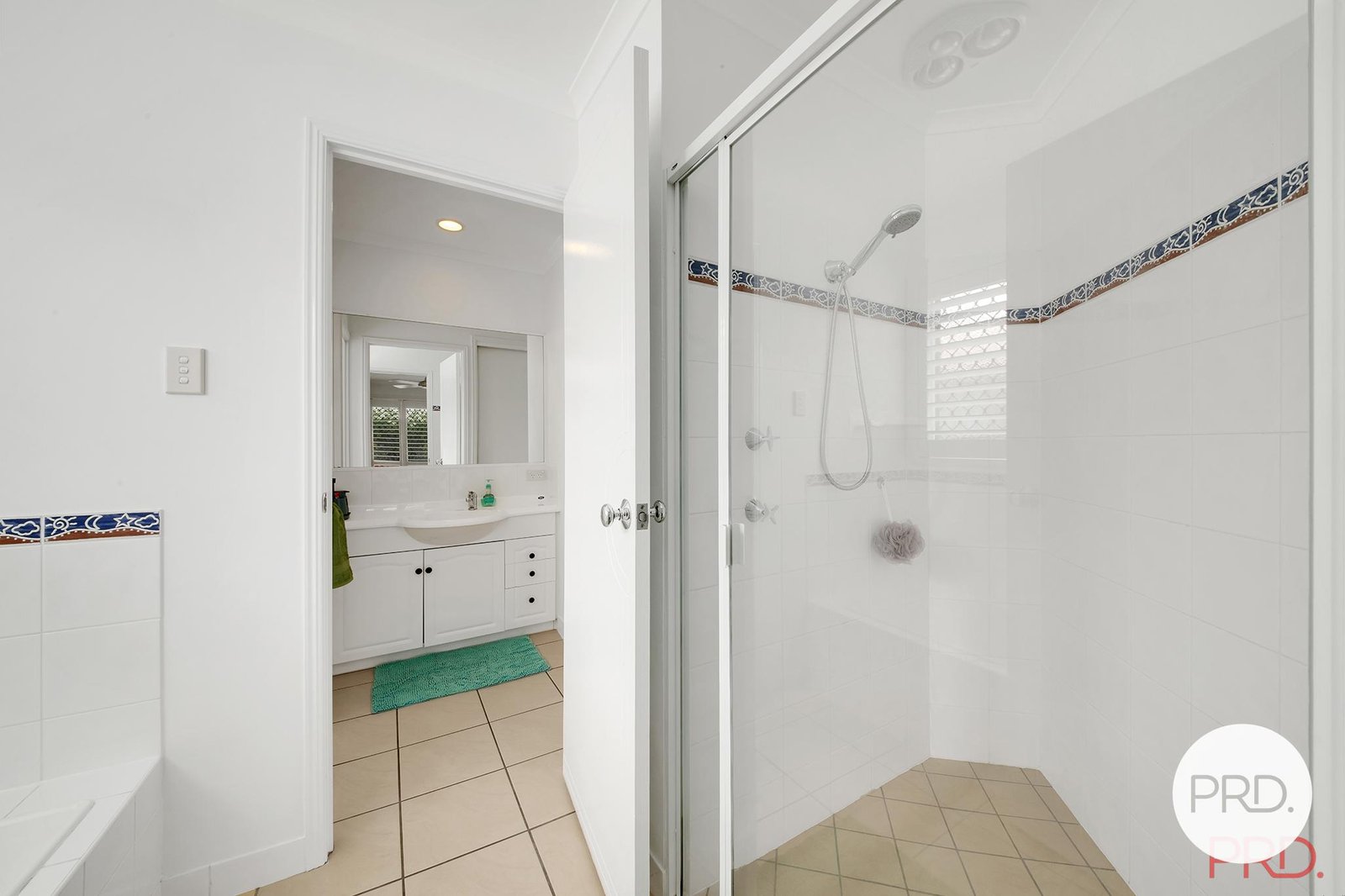 12 Douglas st  TANNUM SANDS 12