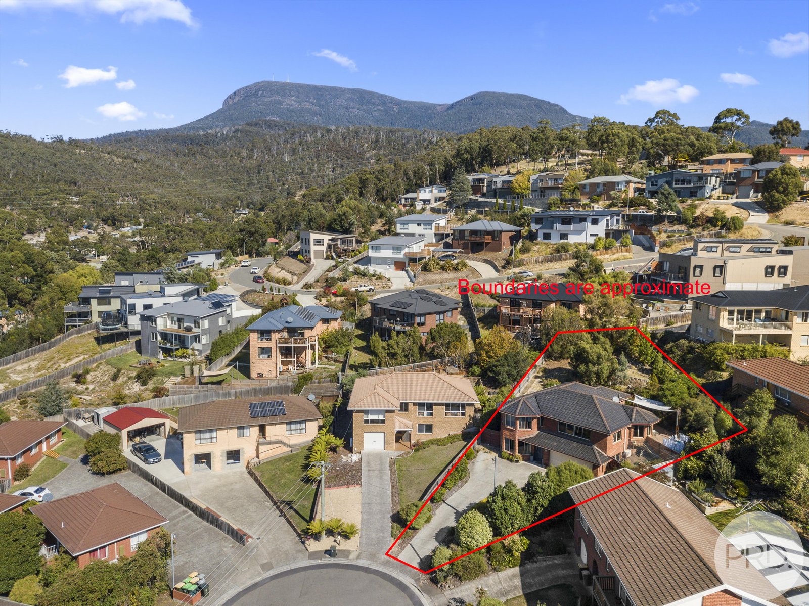 12 Doulton Court GLENORCHY 19