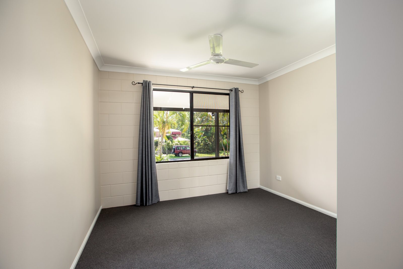 12 Duell Road CANNONVALE 8