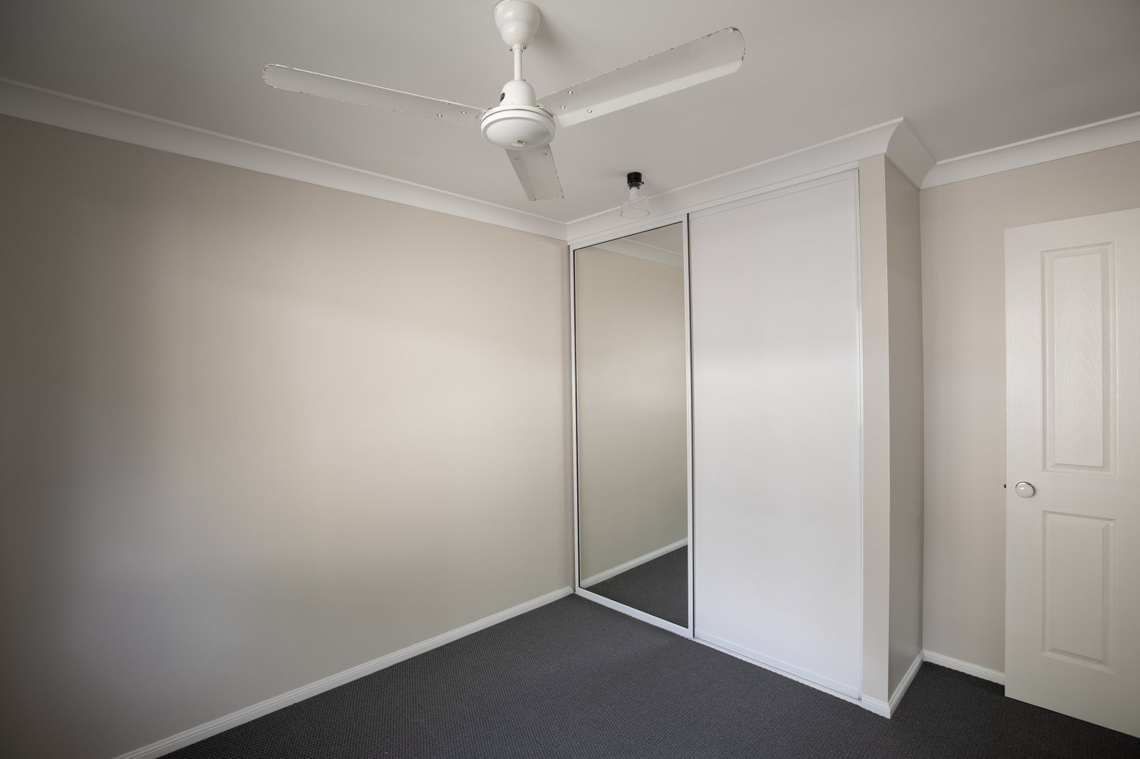 12 Duell Road CANNONVALE 11