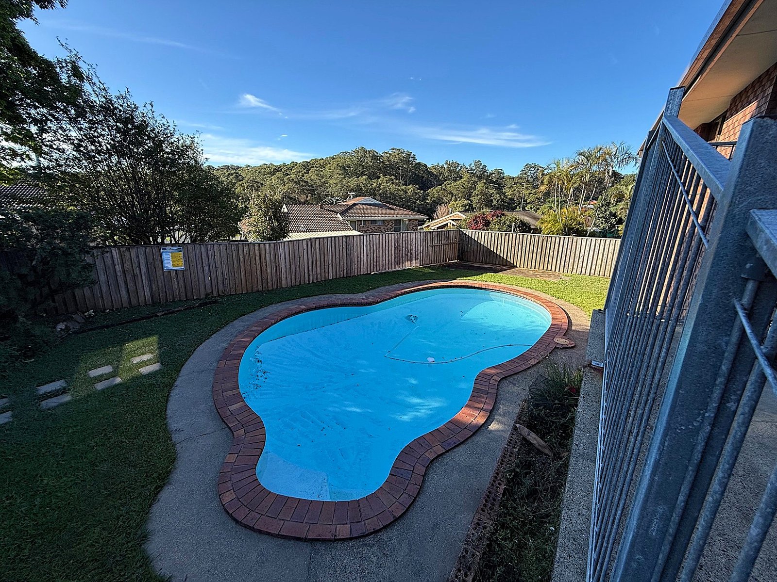 12 Duncan Close BOAMBEE EAST 11