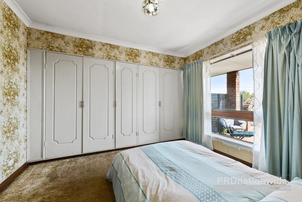 12 Dunkirk Avenue KINGSGROVE 7