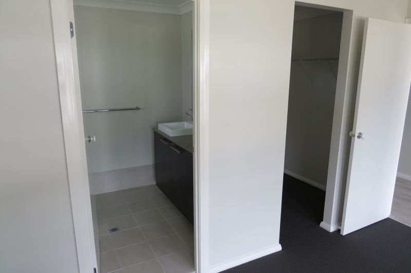 12 Ebbtide Way CORLETTE 14