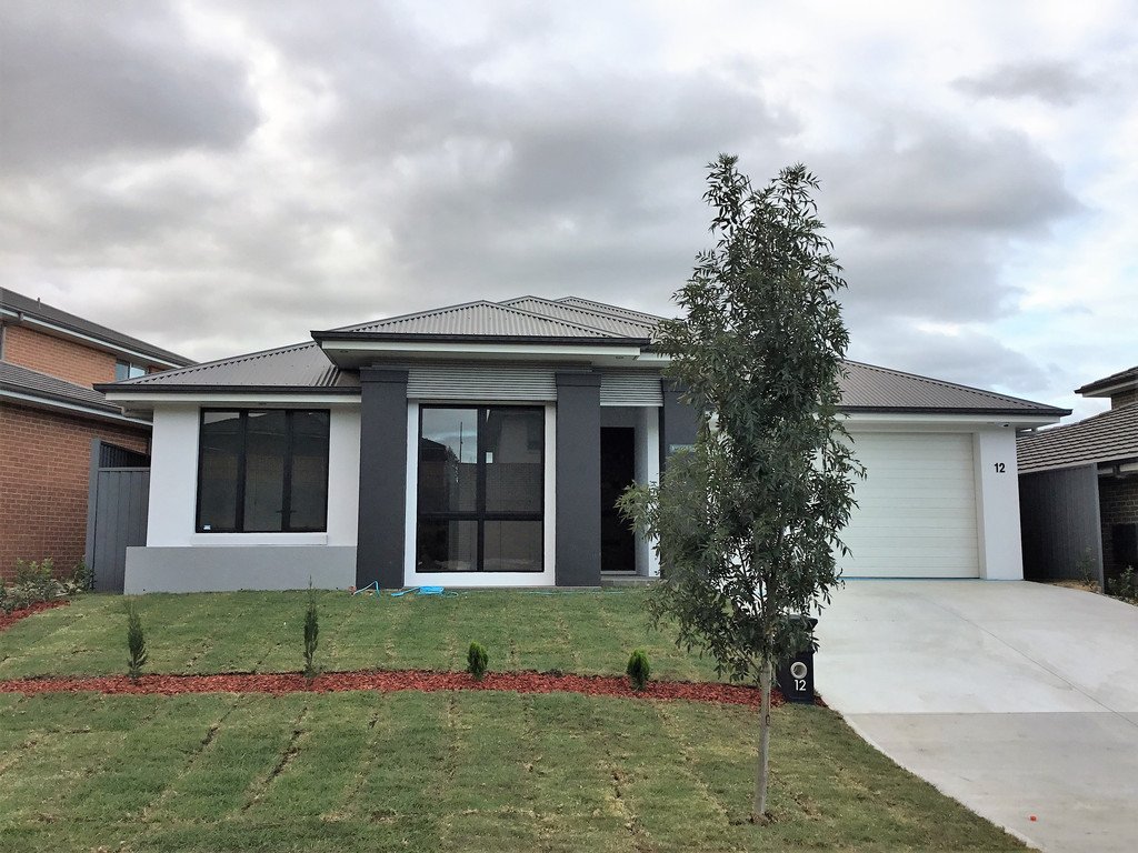 12 Eddington Road CAMPBELLTOWN 1