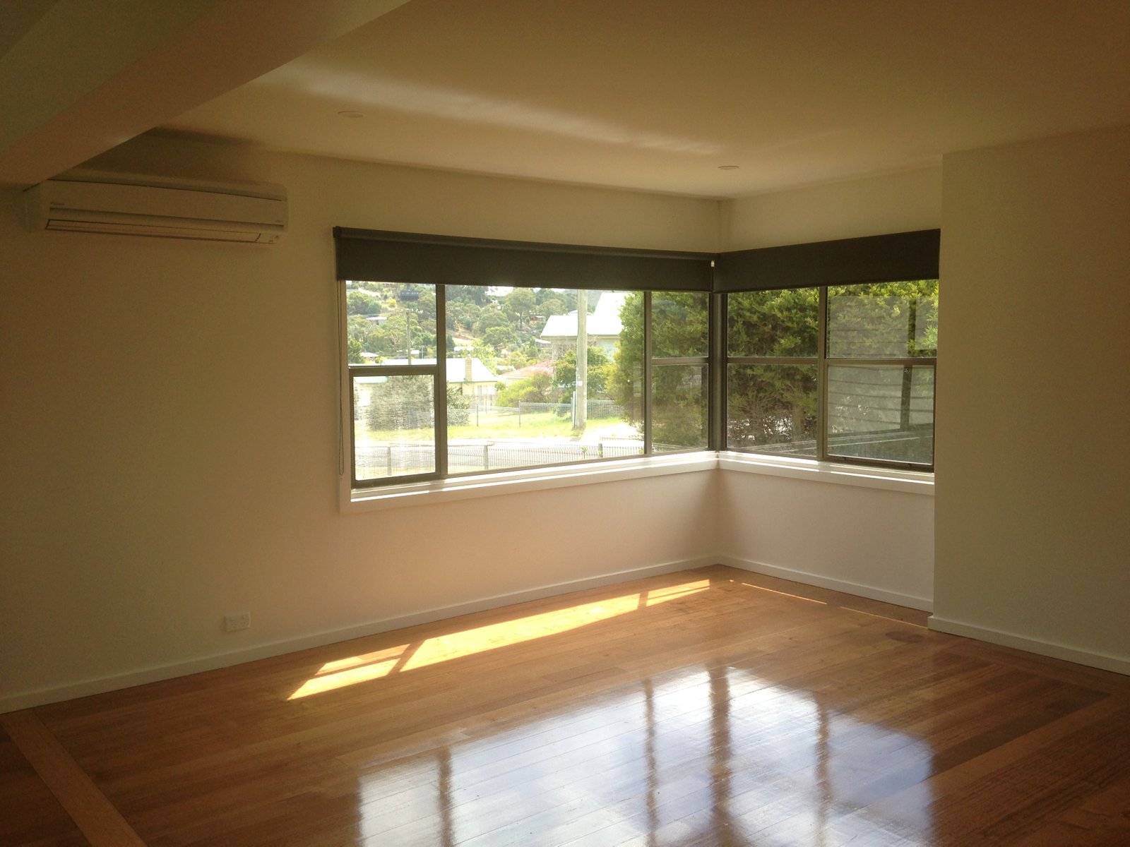 12 EDGEWORTH Street WARRANE 3
