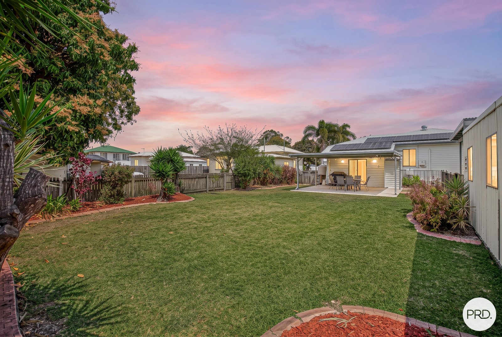 12 Edmonds Street WEST MACKAY 19