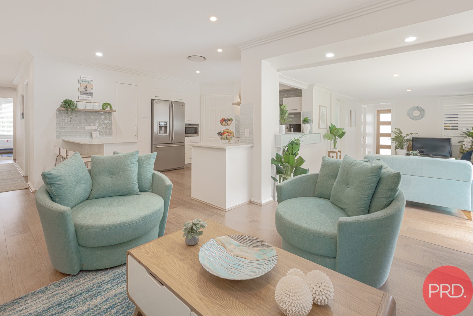 12 Edwards Avenue THORNTON 14