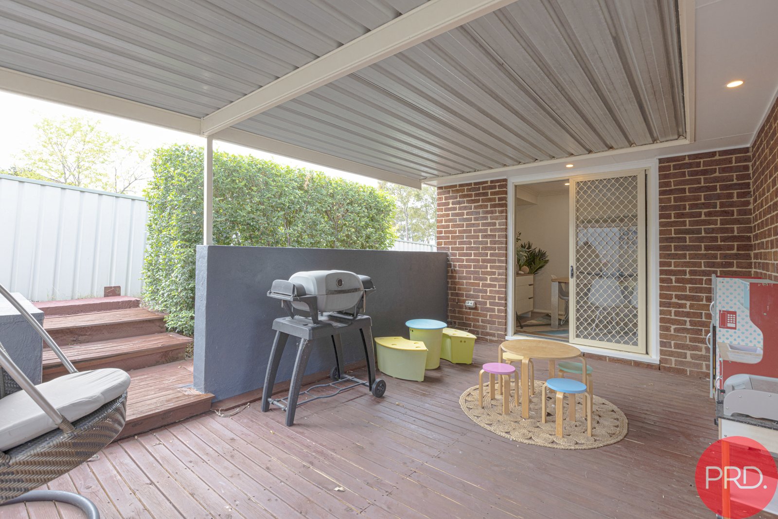 12 Edwards Avenue THORNTON 27