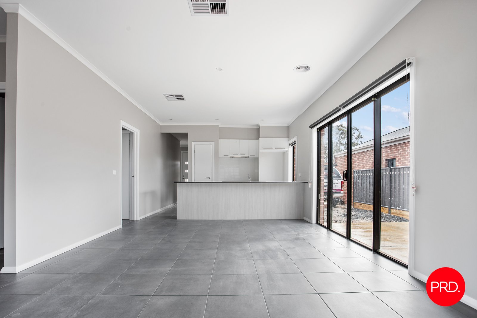 1/2 Eldridge Court KANGAROO FLAT 3
