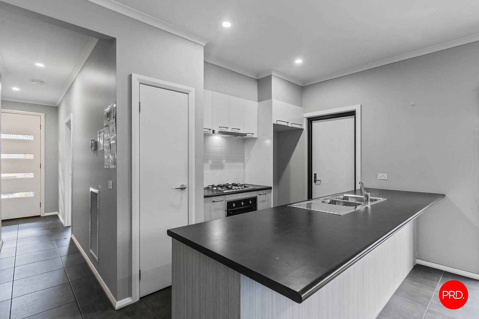 1/2 Eldridge Court KANGAROO FLAT 5