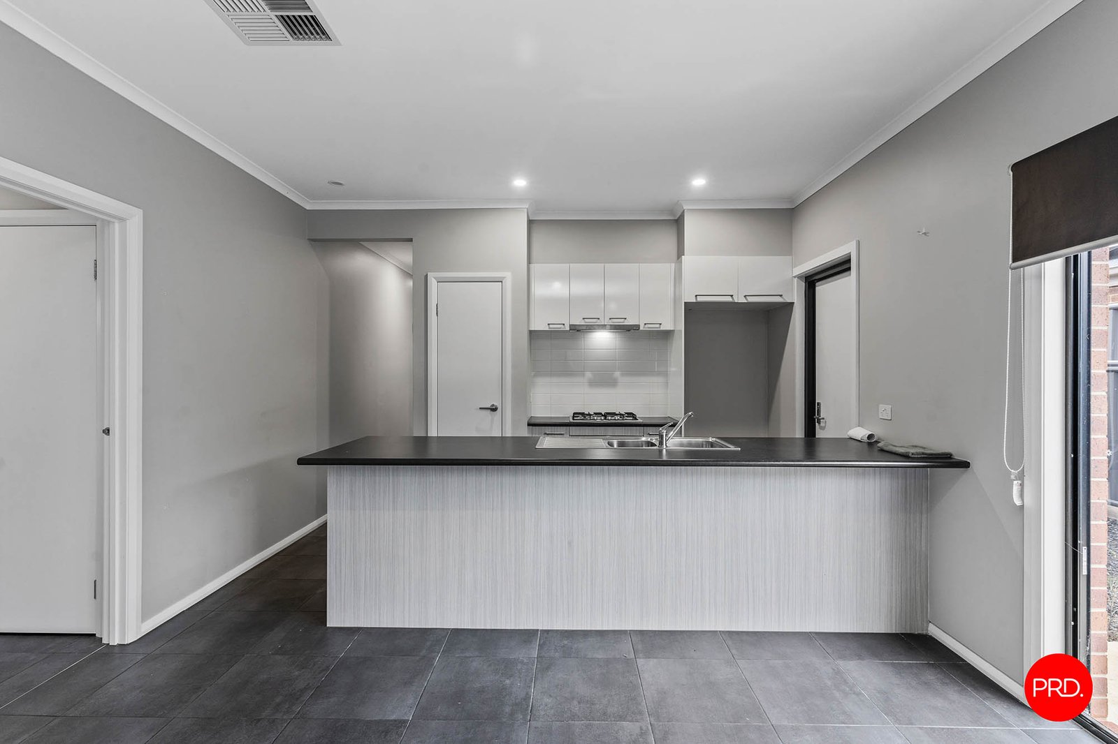 1/2 Eldridge Court KANGAROO FLAT 3
