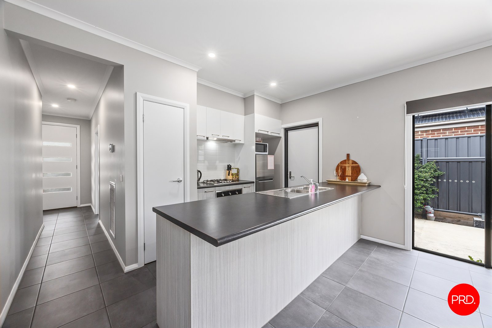 1/2 Eldridge Court KANGAROO FLAT 4
