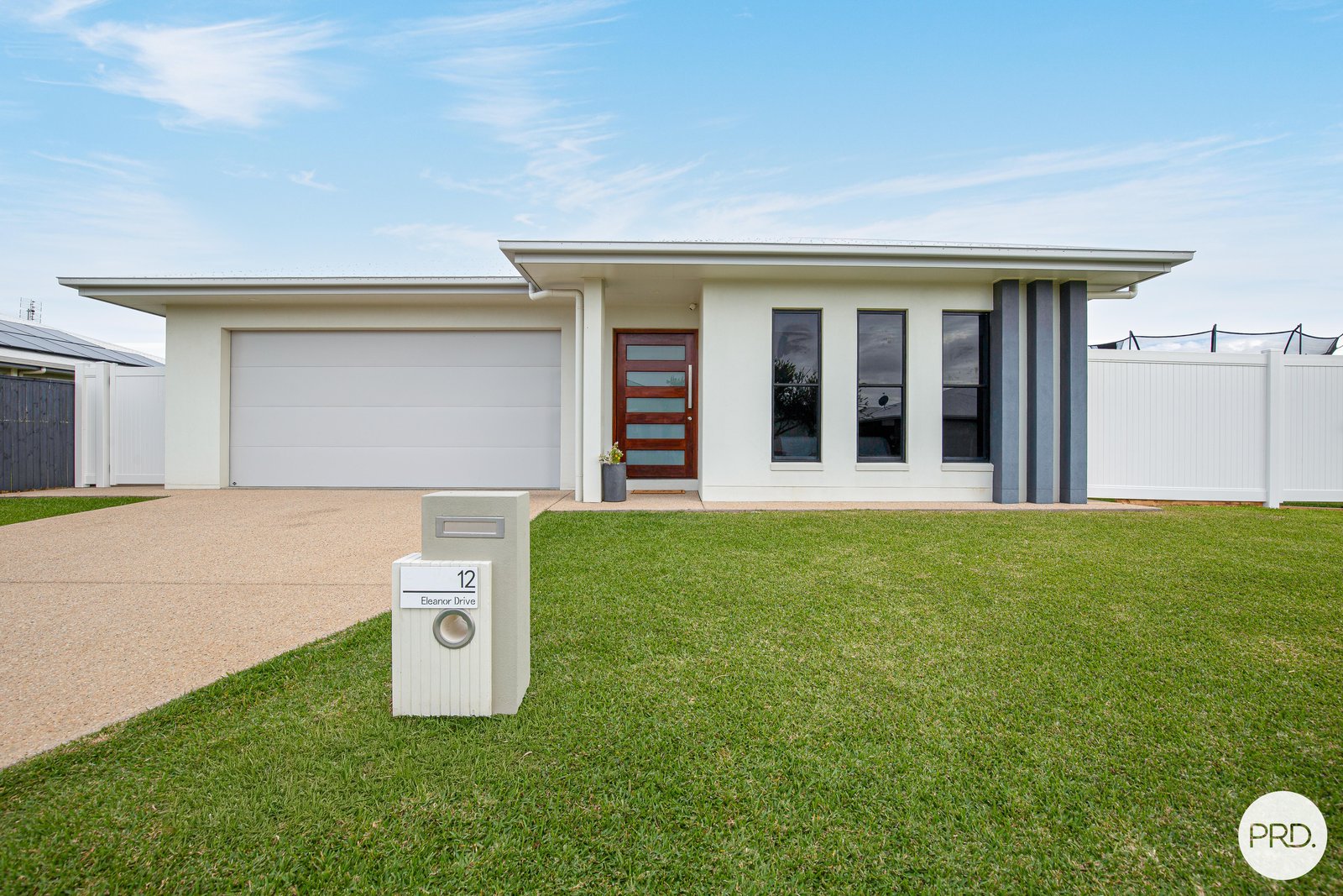 12 Eleanor Drive BEACONSFIELD 1