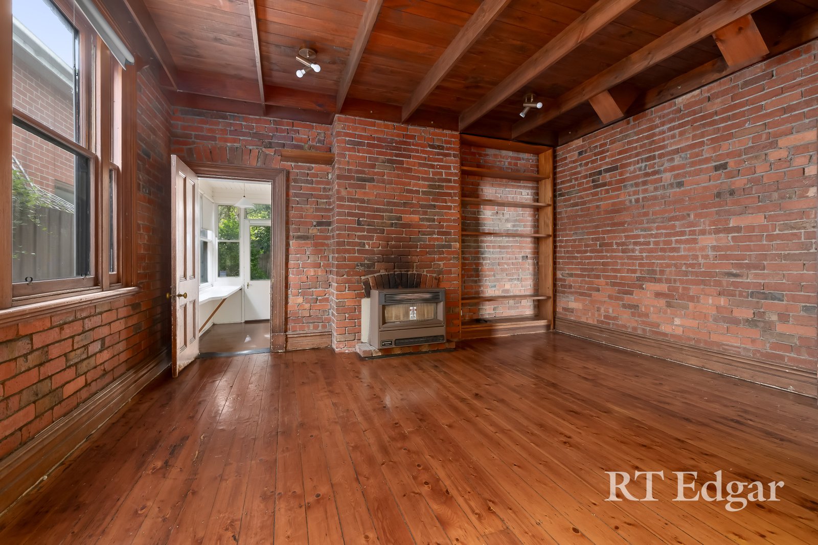 Real Estate and Property in 12 Elgin Avenue, Armadale, VIC