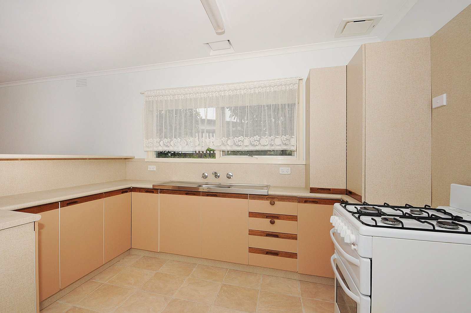 Real Estate and Property in 12 Elizabeth Avenue, Capel Sound, VIC