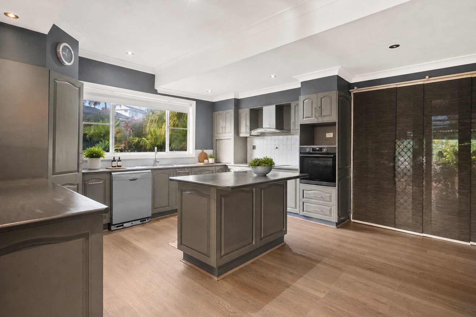 12 Elouera Crescent KANAHOOKA 2