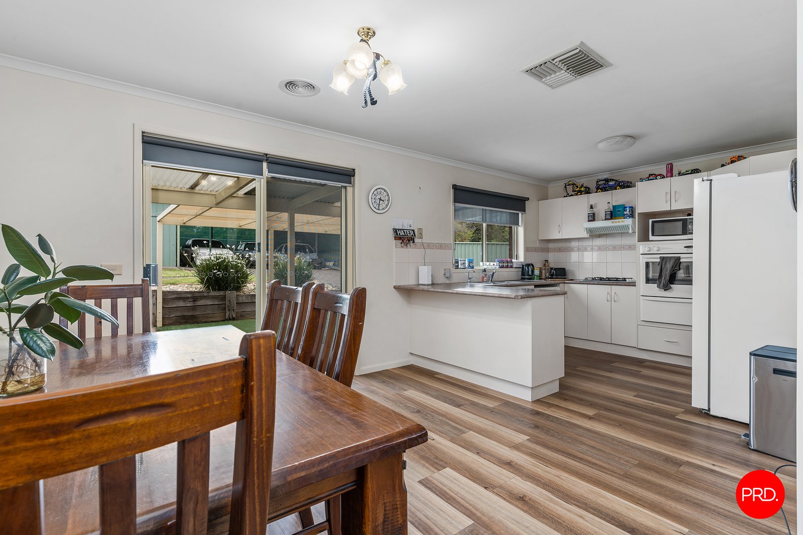 12 Elvey Drive KANGAROO FLAT 5