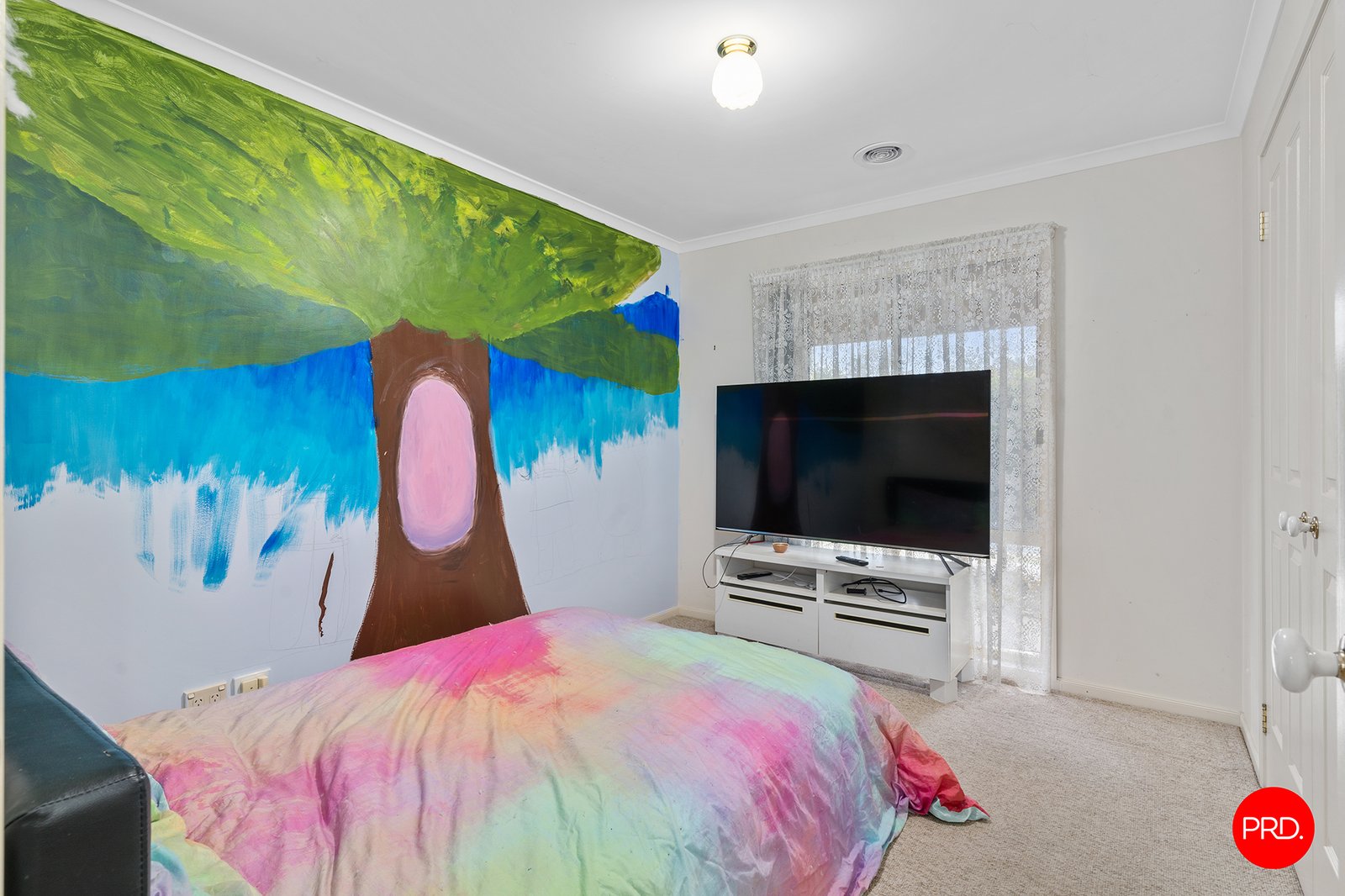 12 Elvey Drive KANGAROO FLAT 9