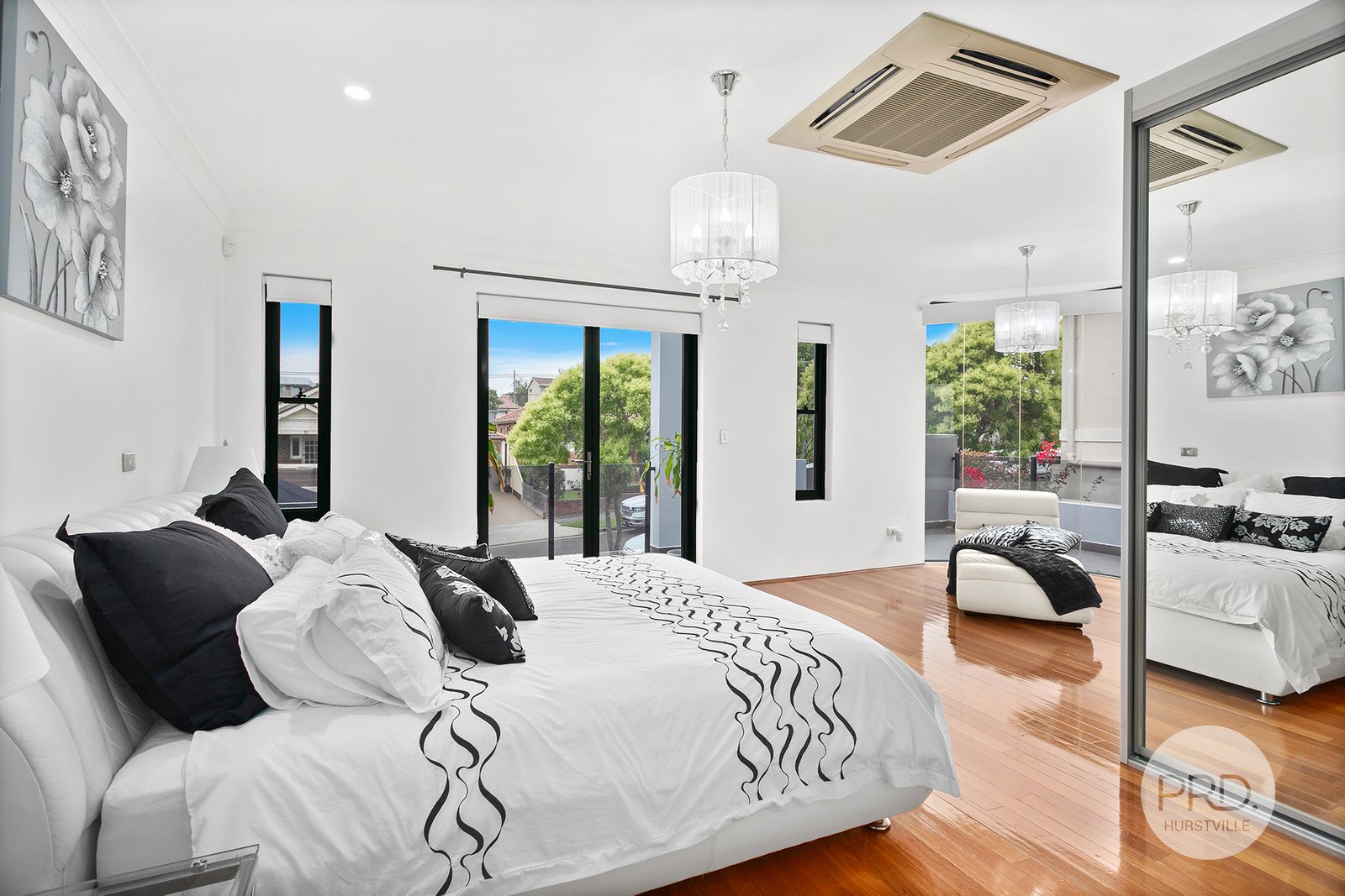 12 Emily Street  HURSTVILLE 5