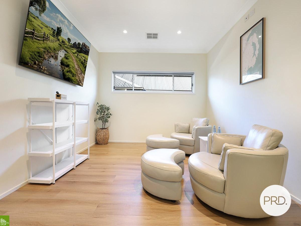 12 Escarpment Place HORSLEY 7