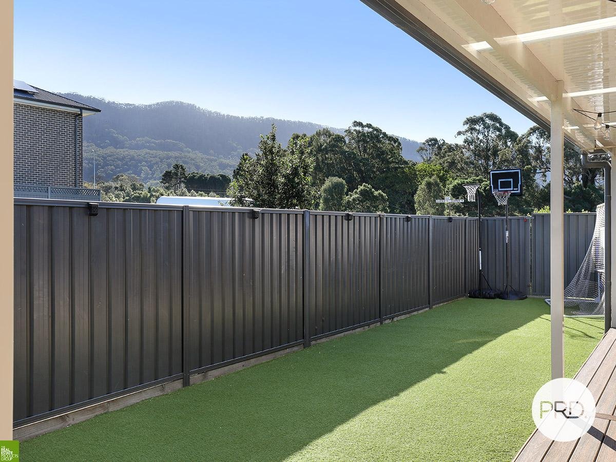 12 Escarpment Place HORSLEY 15
