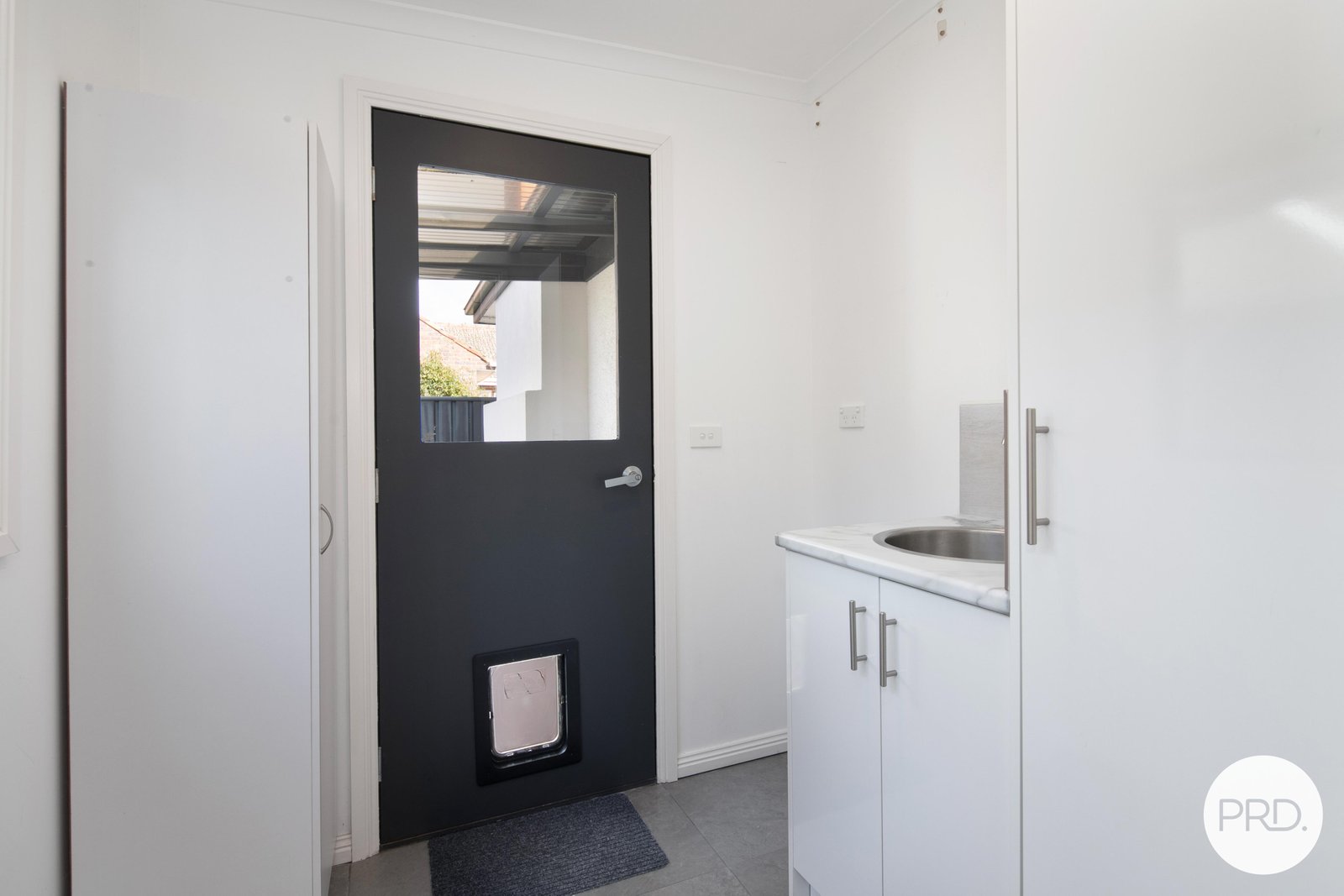 12 Essex Street WENDOUREE 11