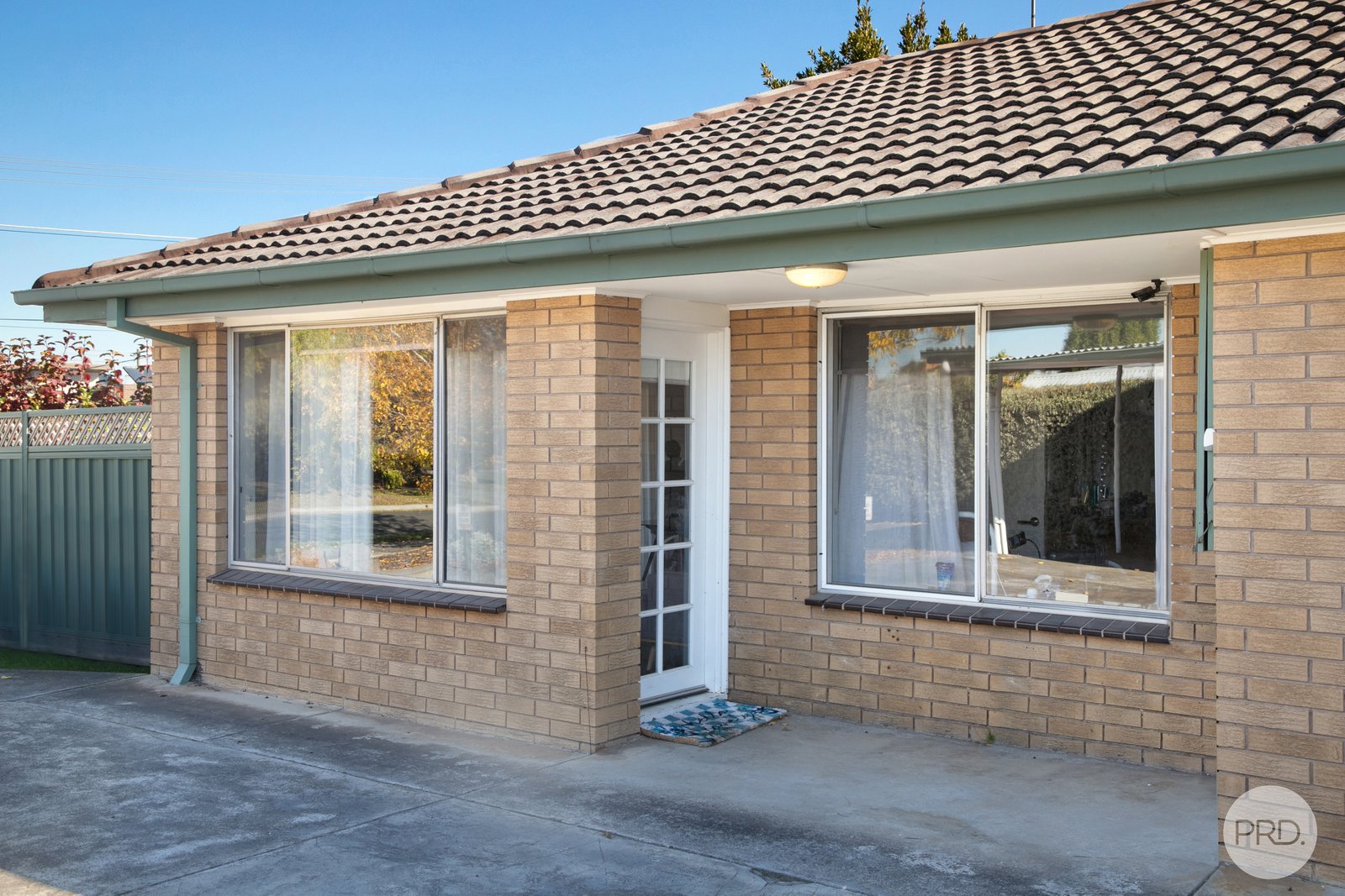 1/2 Evelyn Street WENDOUREE 3