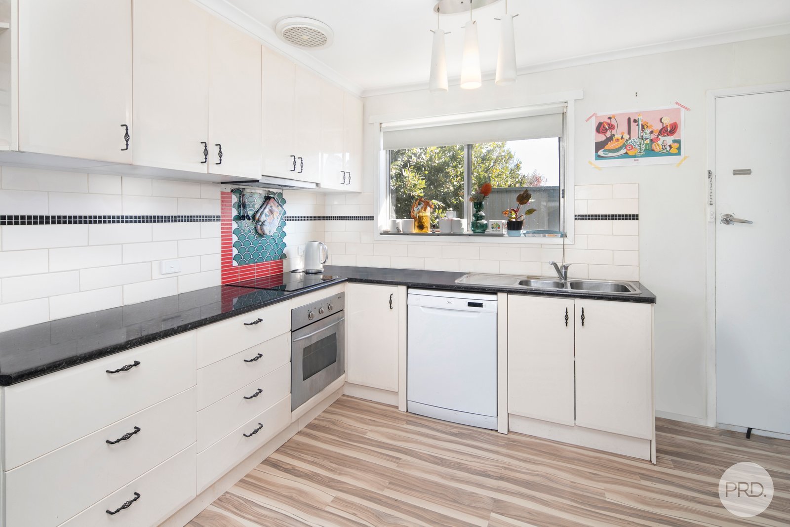 1/2 Evelyn Street WENDOUREE 7