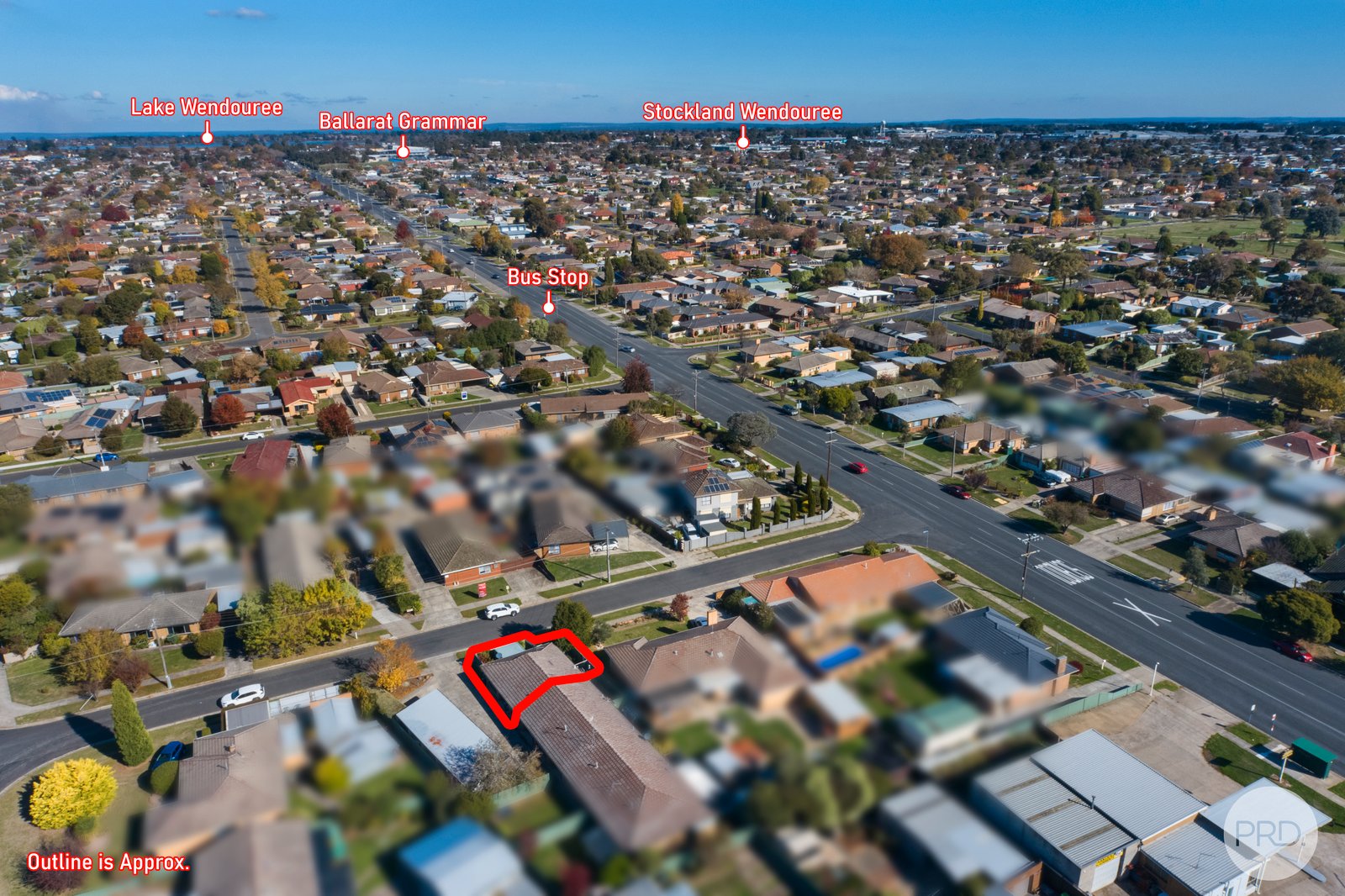 1/2 Evelyn Street WENDOUREE 12