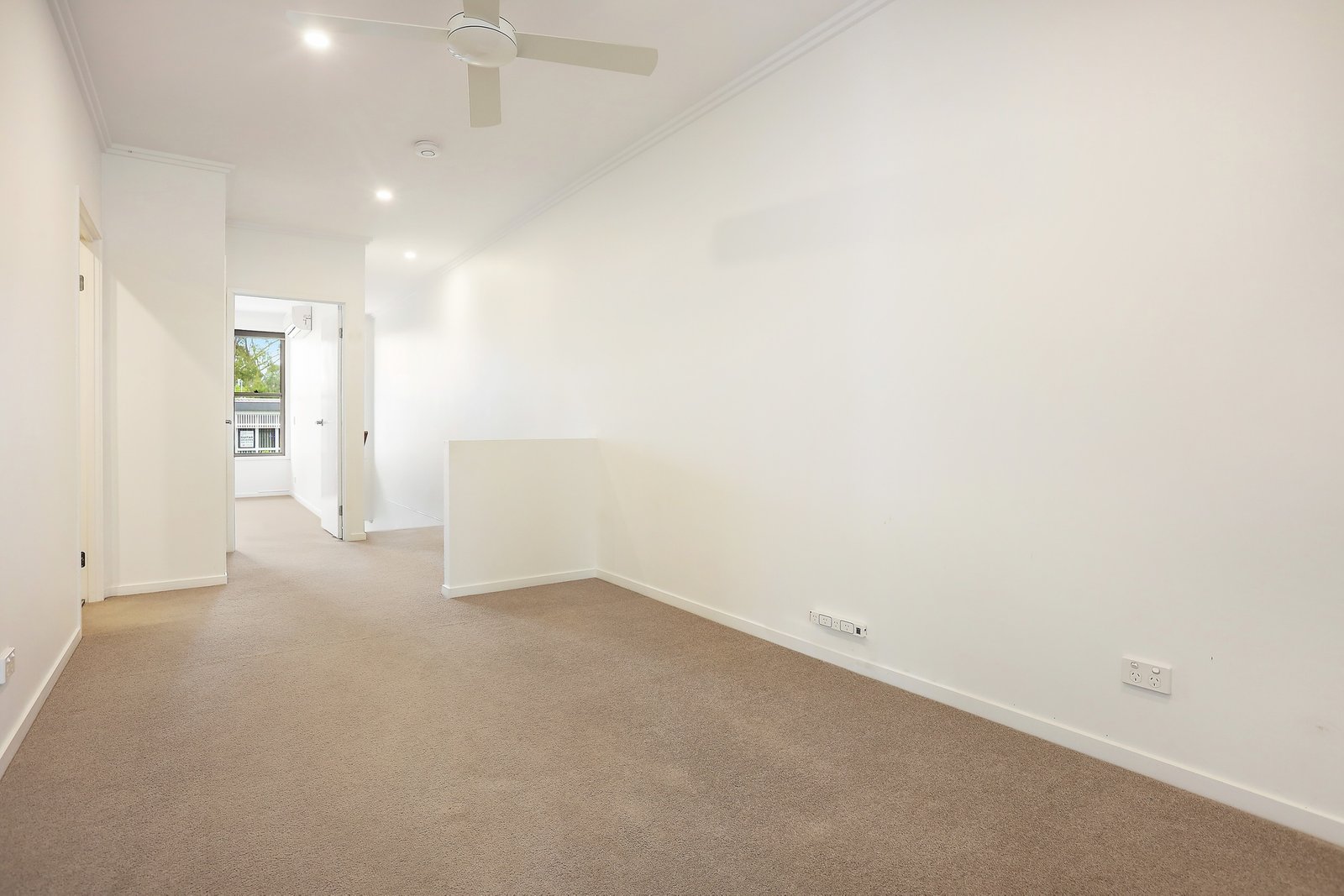 12 Evergreen View ROBINA 8