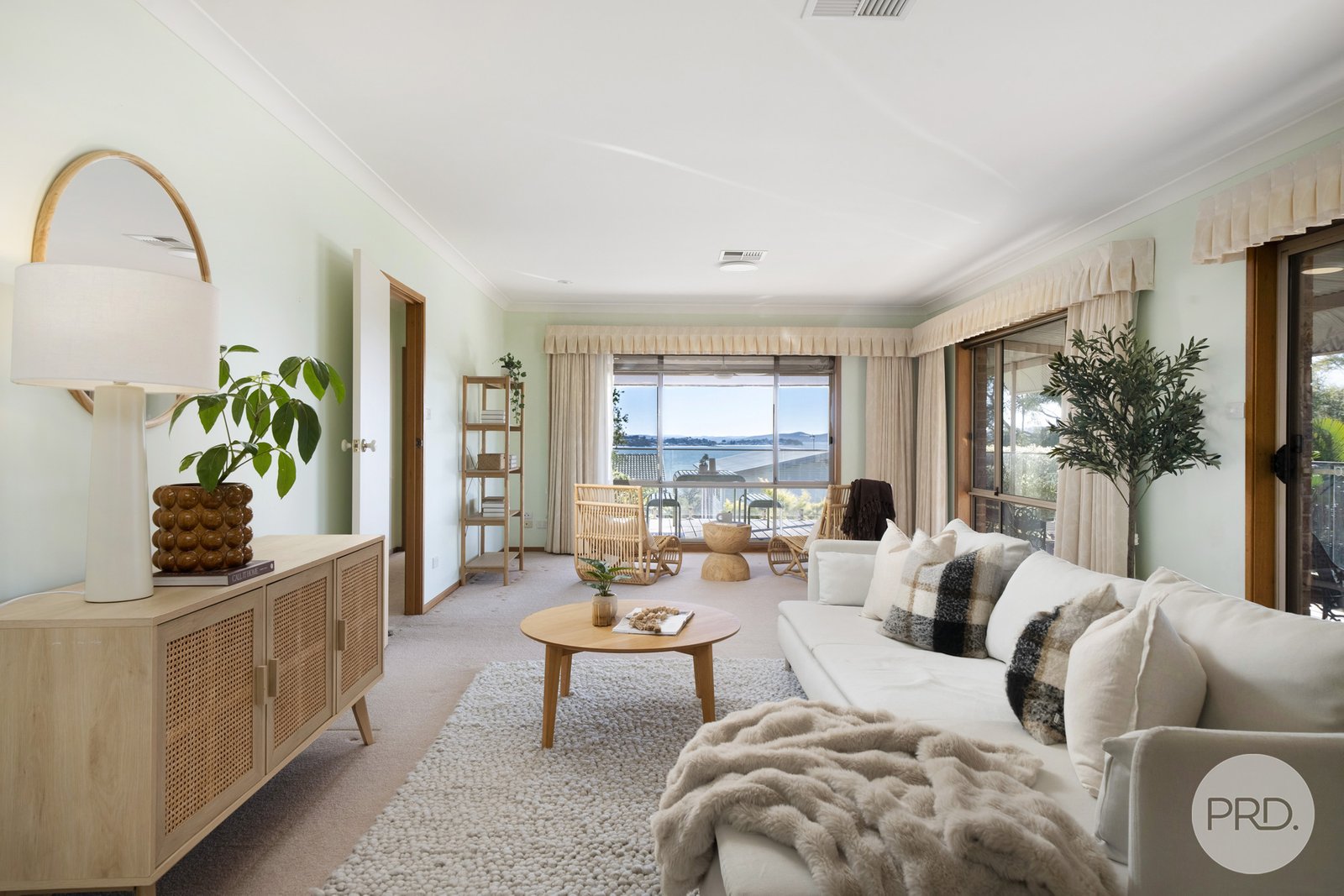 12 Fame Avenue CORLETTE 3