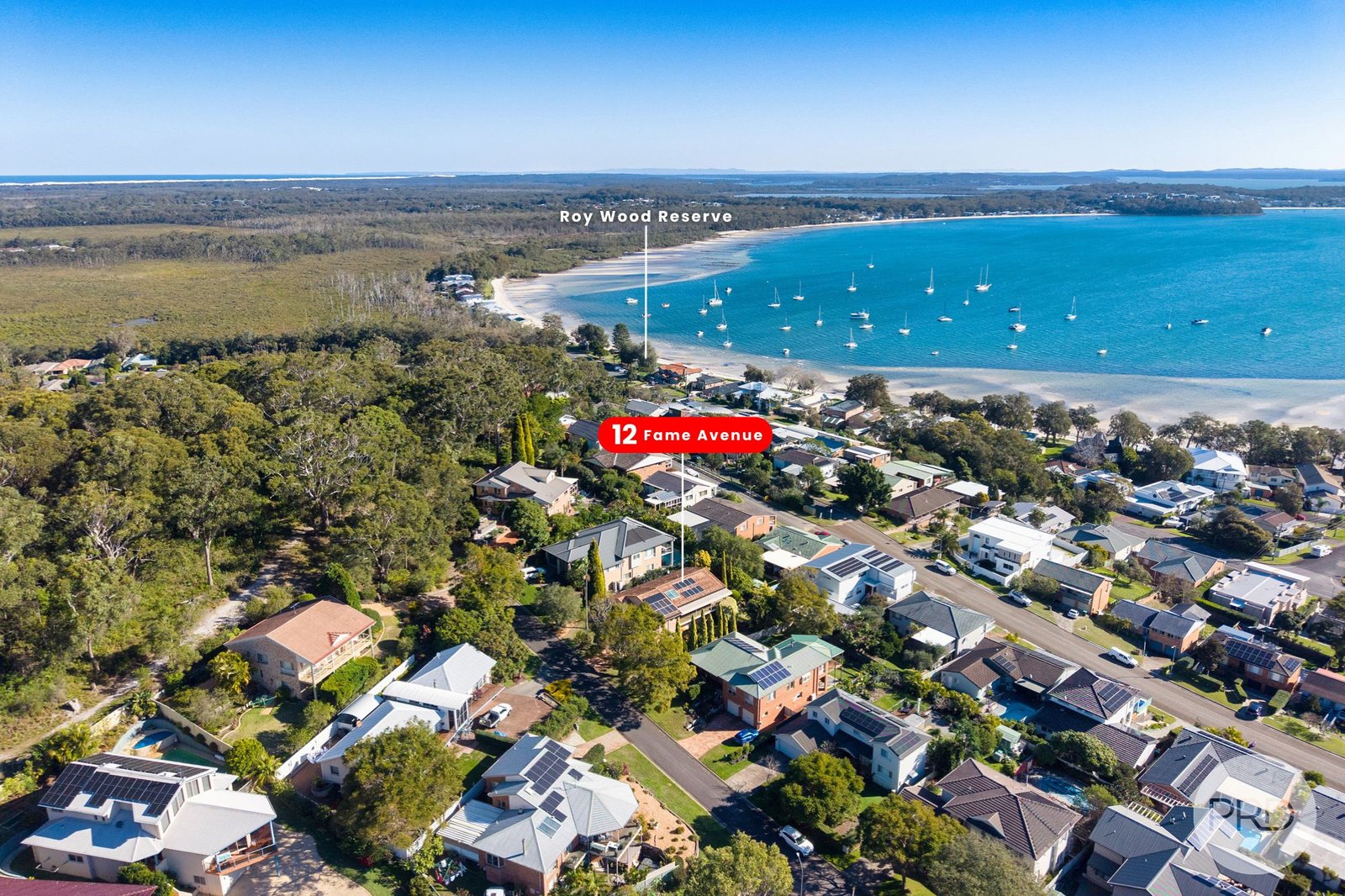 12 Fame Avenue CORLETTE 7