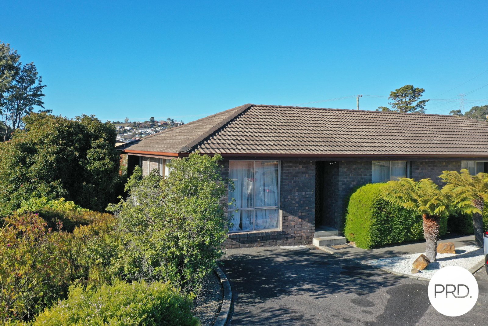 1/2 Farnham Court GLENORCHY 14