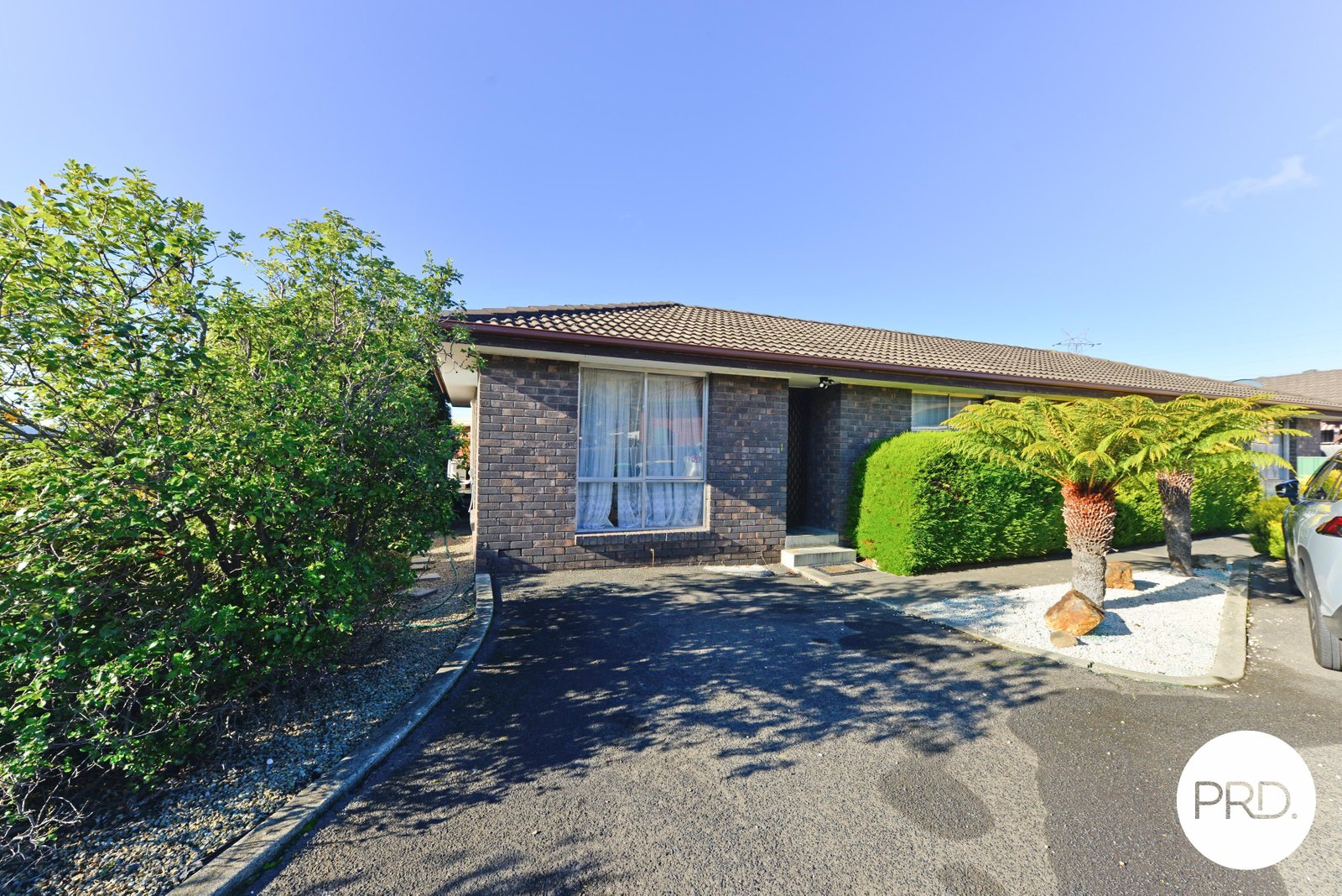 1/2 Farnham Court GLENORCHY 16