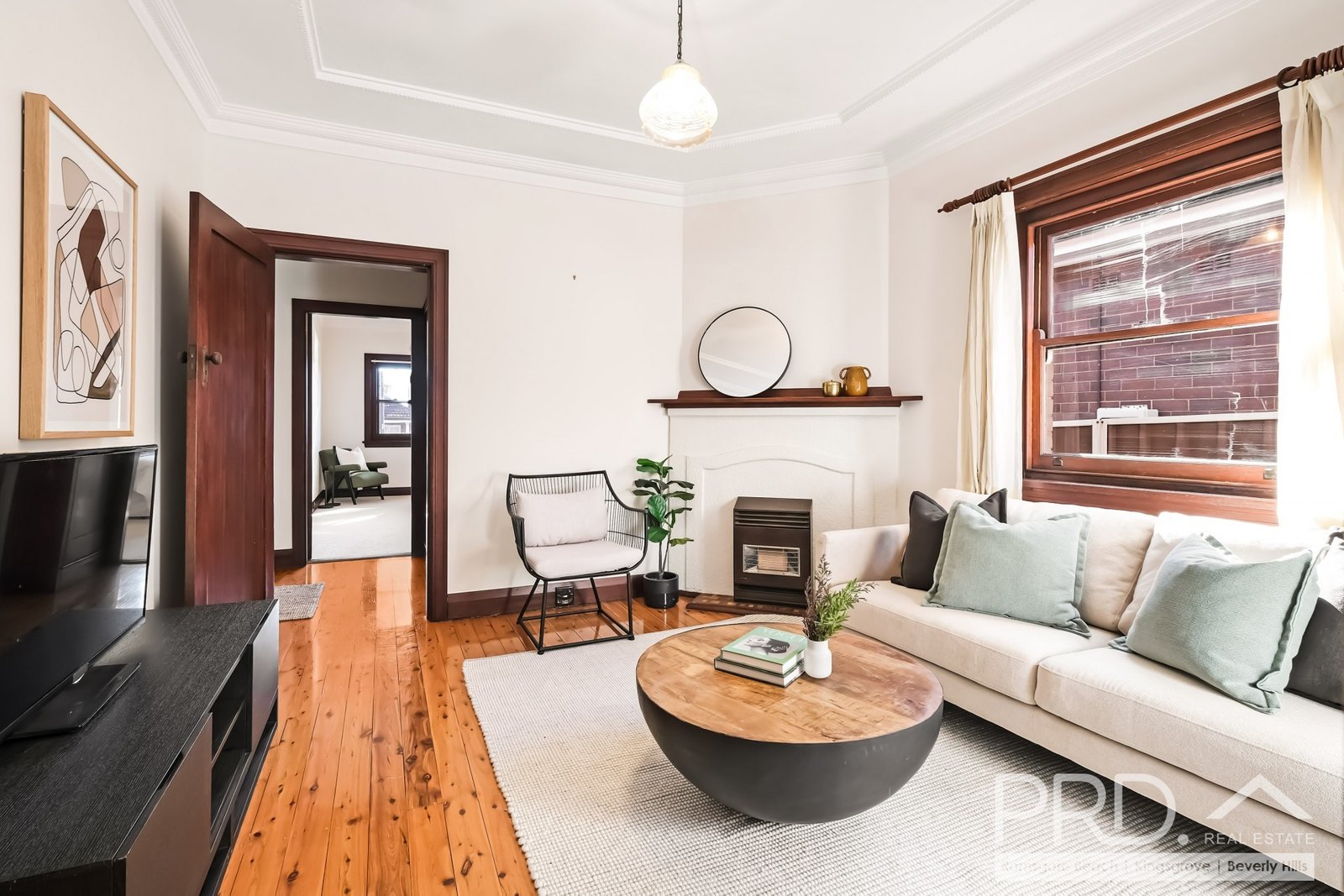 12 Farrell Road KINGSGROVE 2