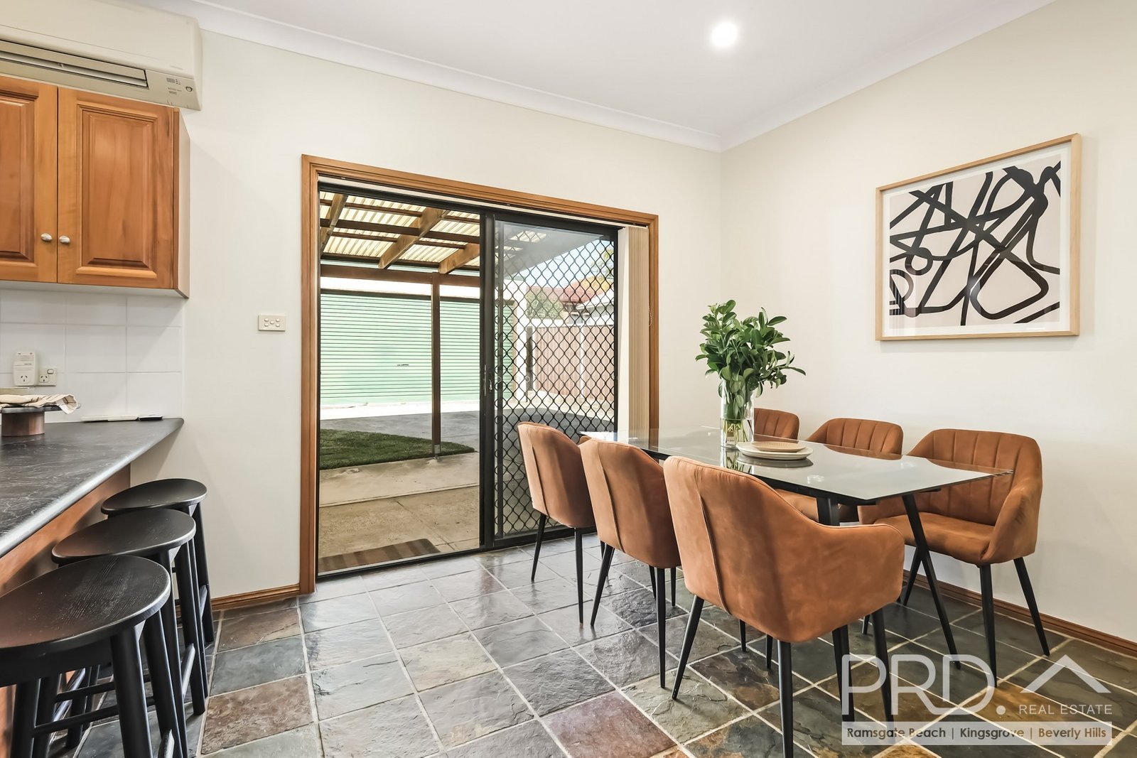 12 Farrell Road KINGSGROVE 5