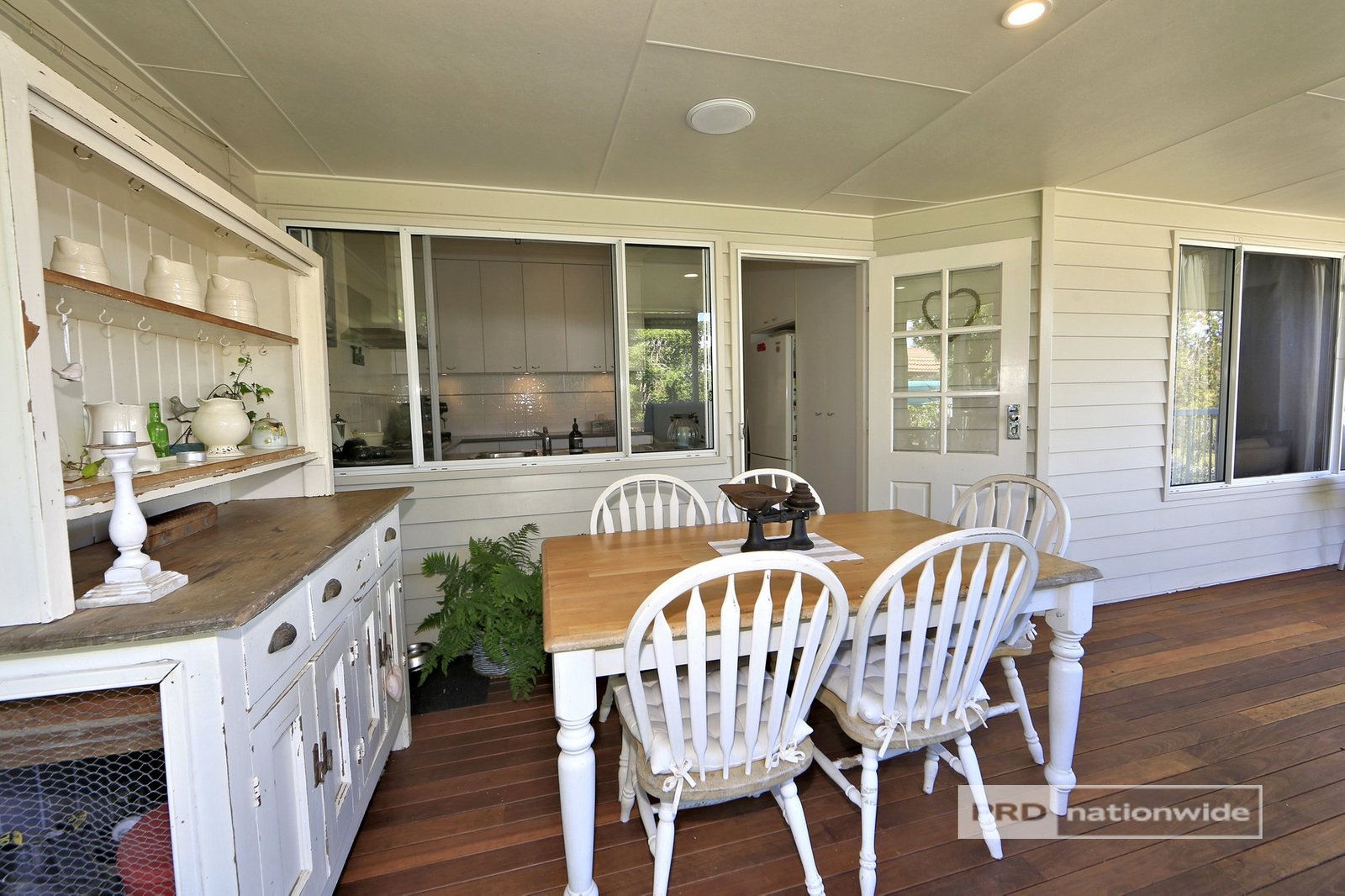 12 Faye Avenue SCARNESS 19