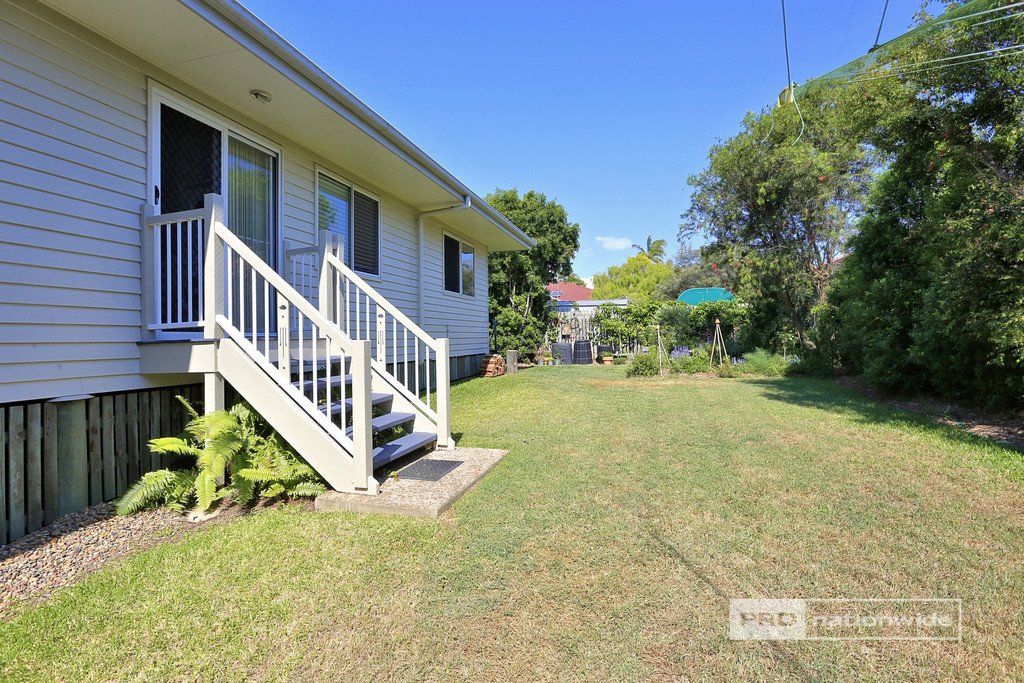 12 Faye Avenue SCARNESS 23