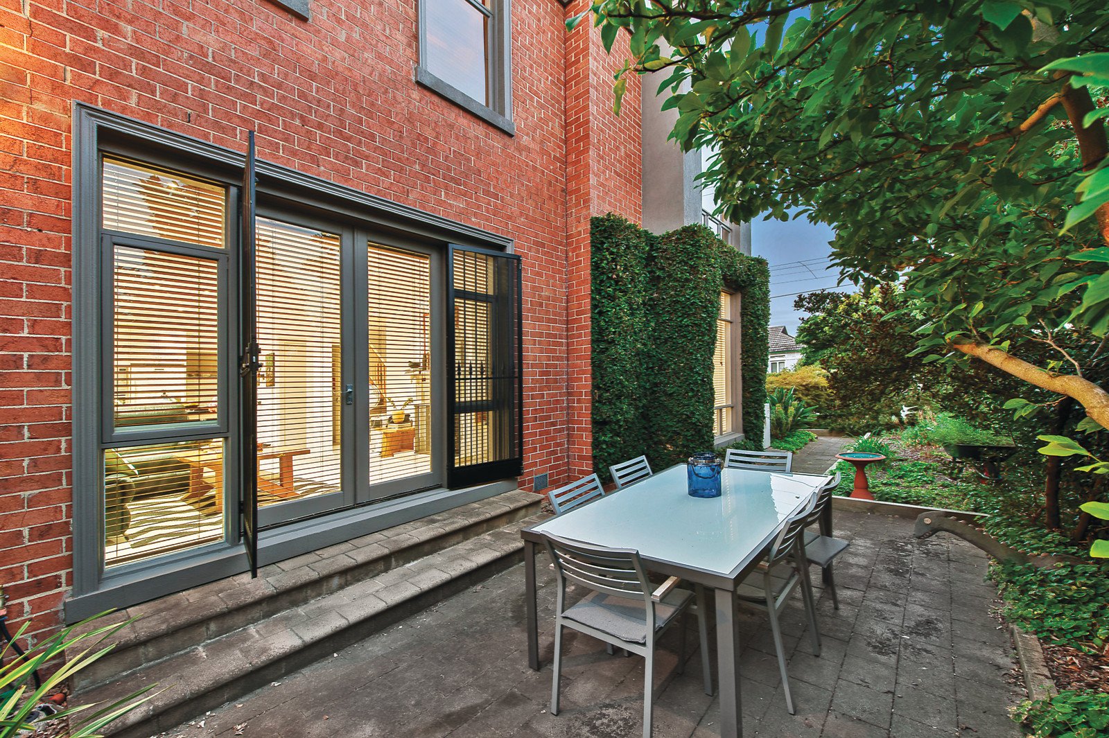 1/2 Finlayson Street, Malvern, VIC