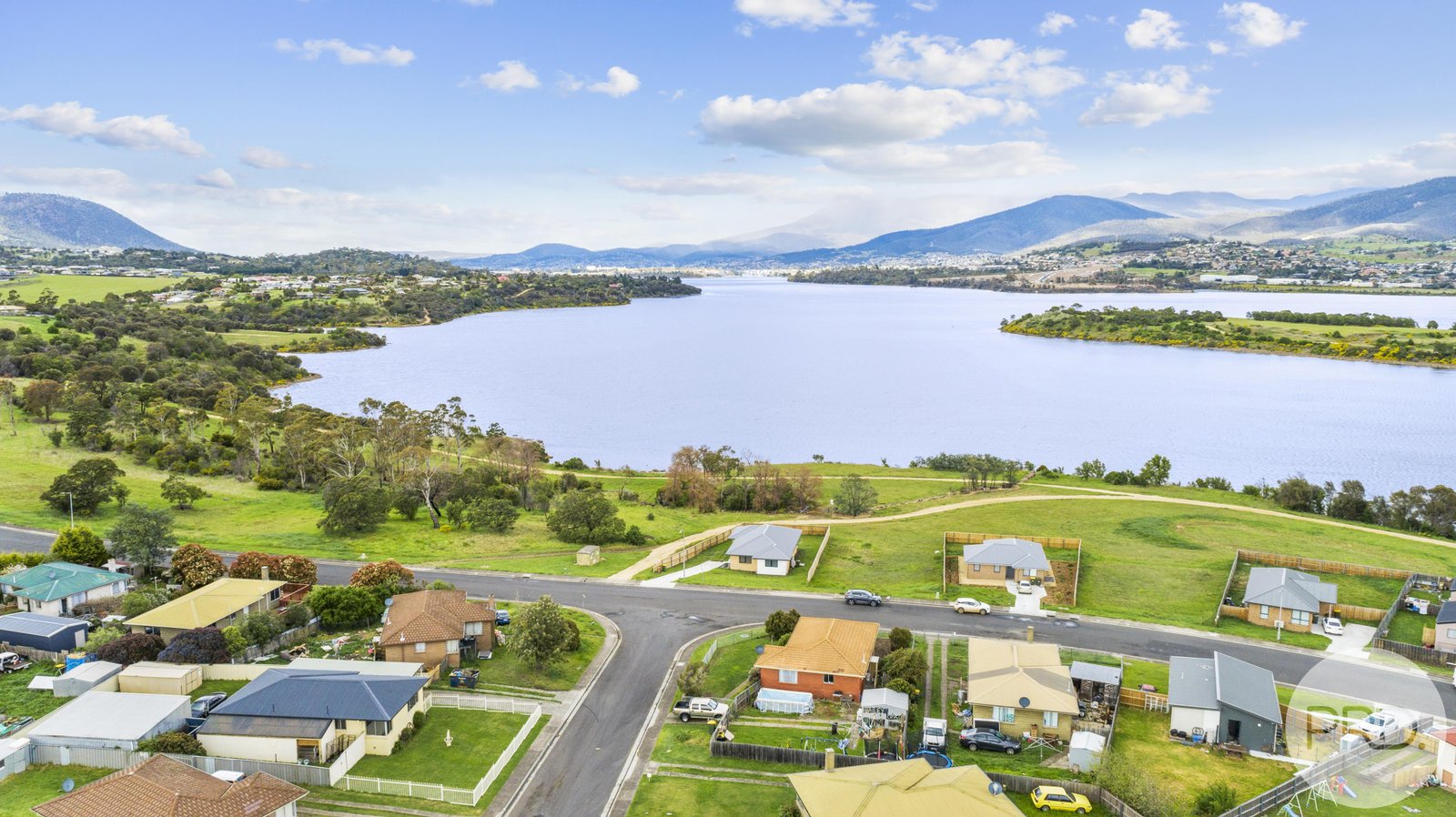 12 Fisher Drive HERDSMANS COVE 3
