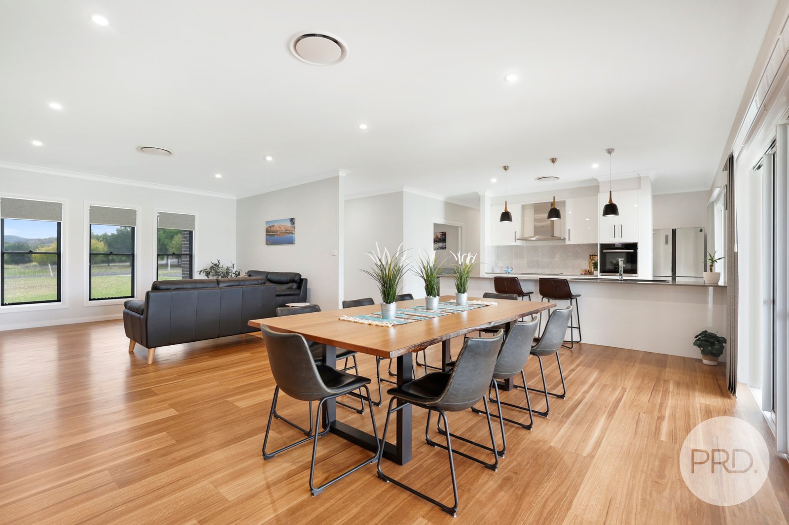 12 Flagstaff Road TAMWORTH 5