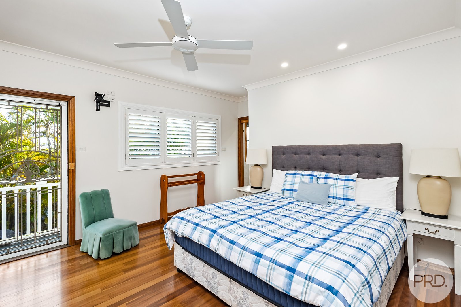 1/2 Fleet Street SALAMANDER BAY 8