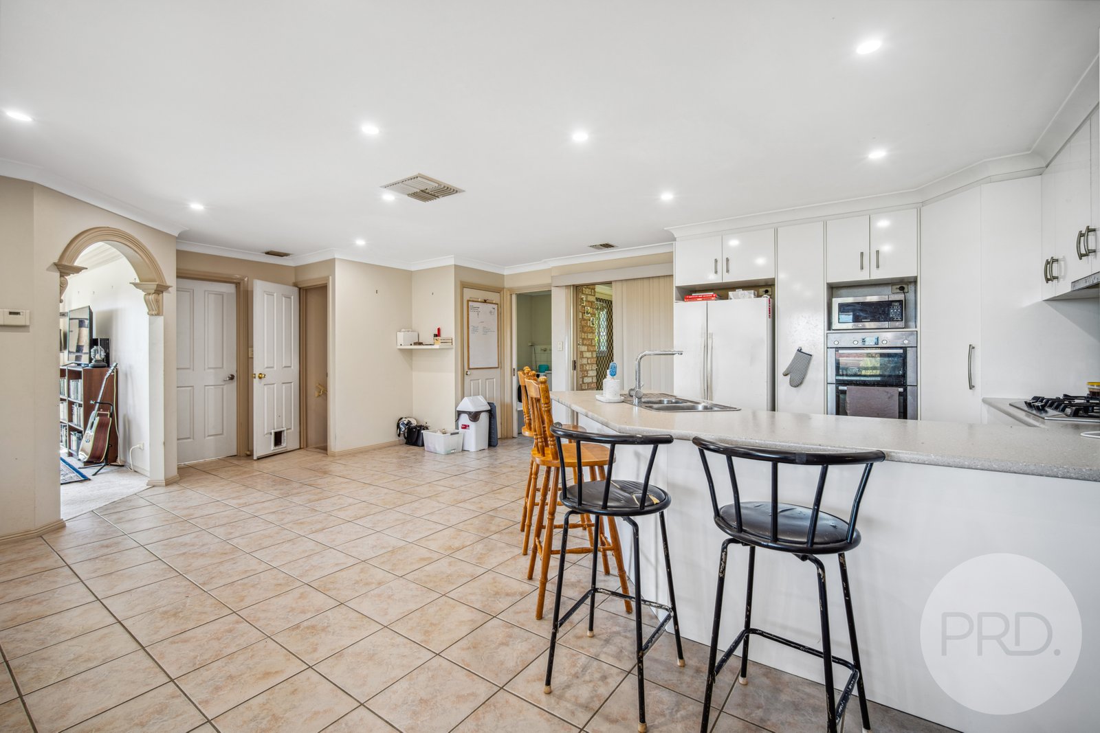 12 Fletcher Place KOORINGAL 7