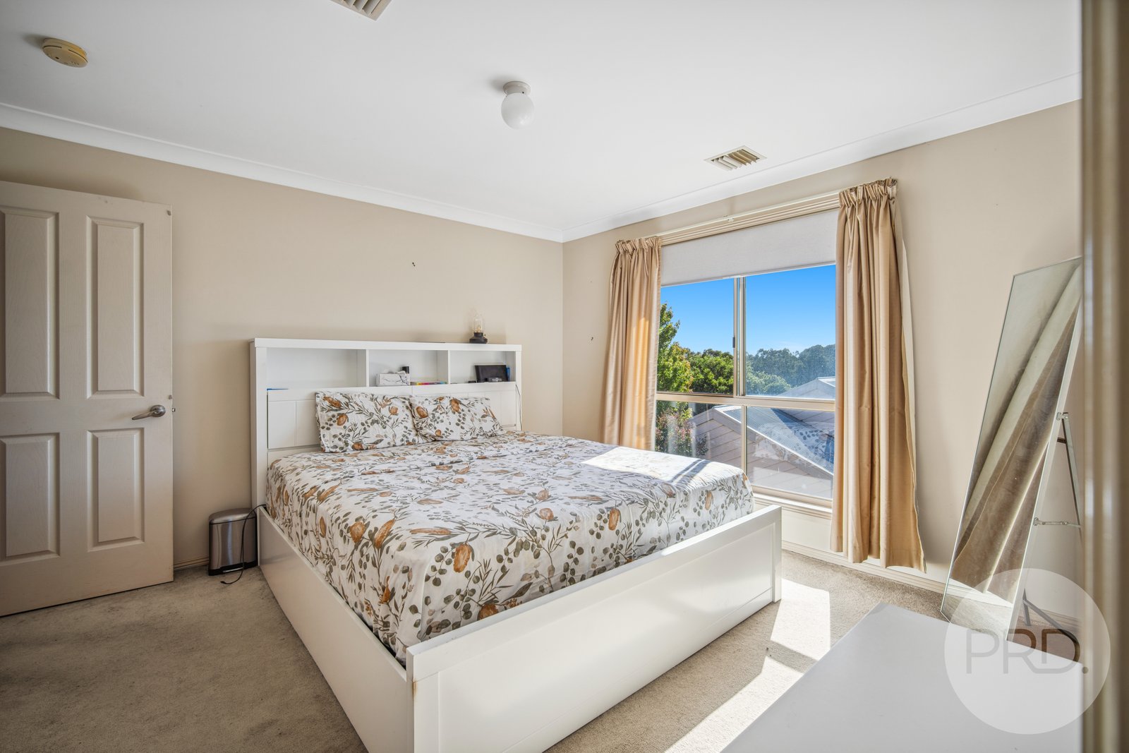 12 Fletcher Place KOORINGAL 10