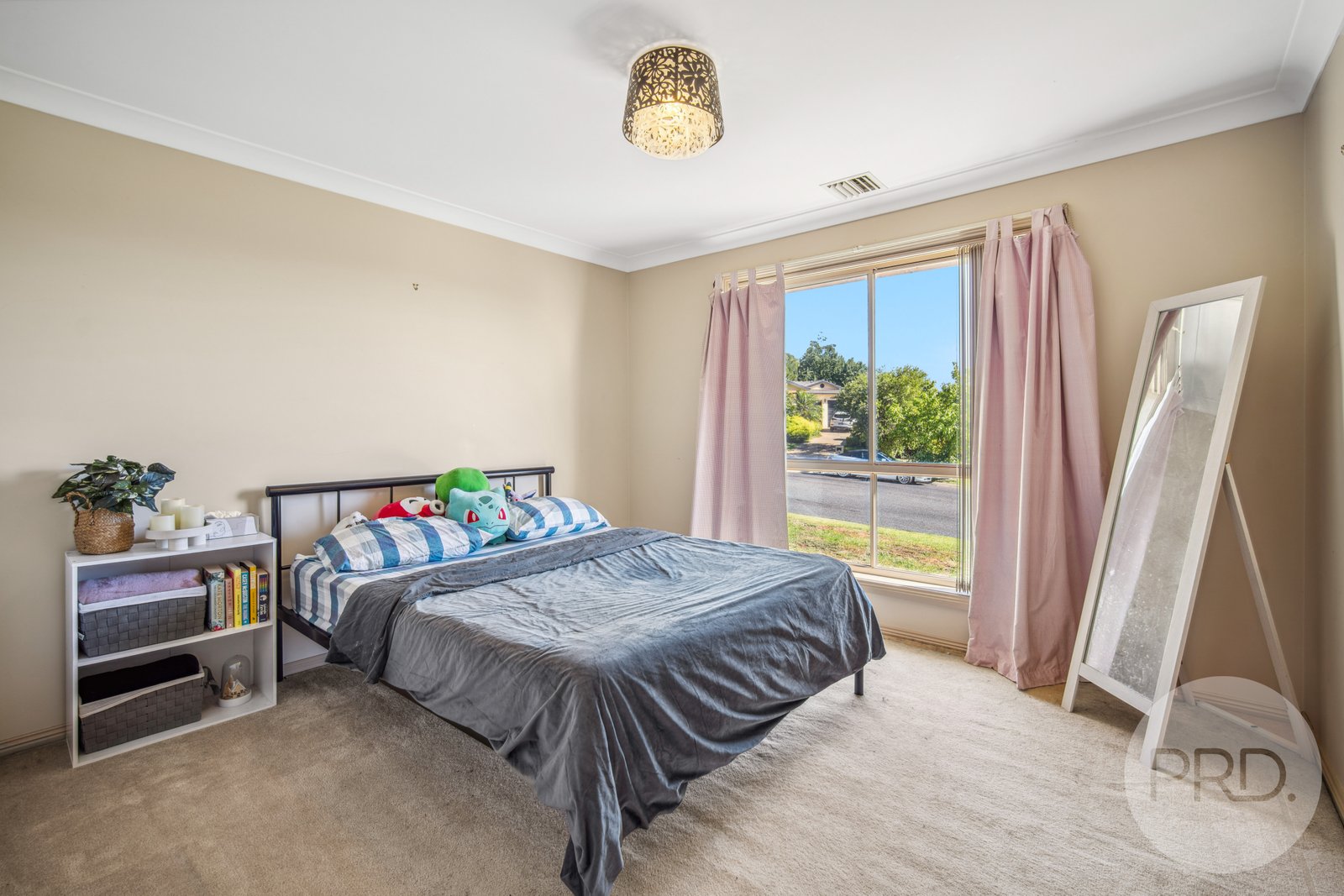 12 Fletcher Place KOORINGAL 12