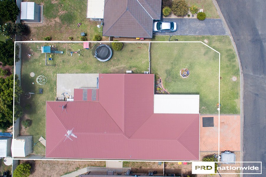 12 Flynn Street TAMWORTH 25