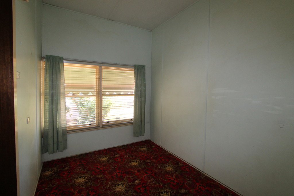 12 Forest Street LAKE WENDOUREE 12