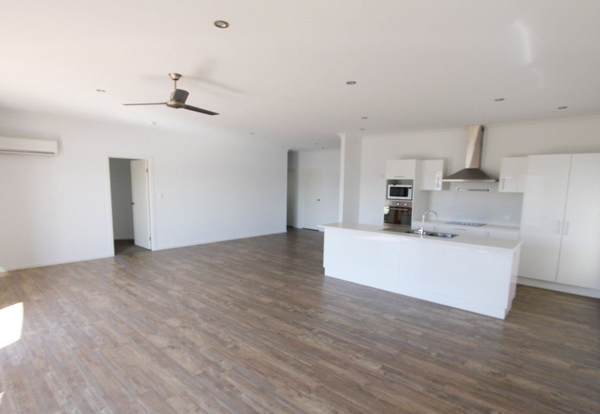 12 Franklin Court NEW AUCKLAND 3