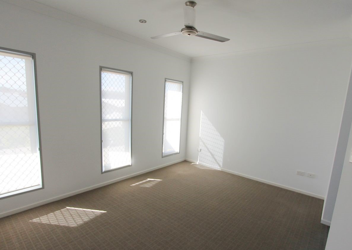 12 Franklin Court NEW AUCKLAND 7