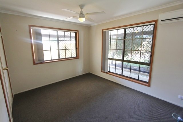 12 Freda Street ASHMORE 11